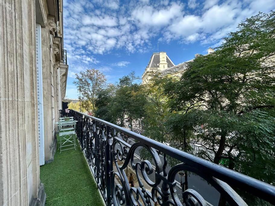Appartement Charme Et Volupte A Republique