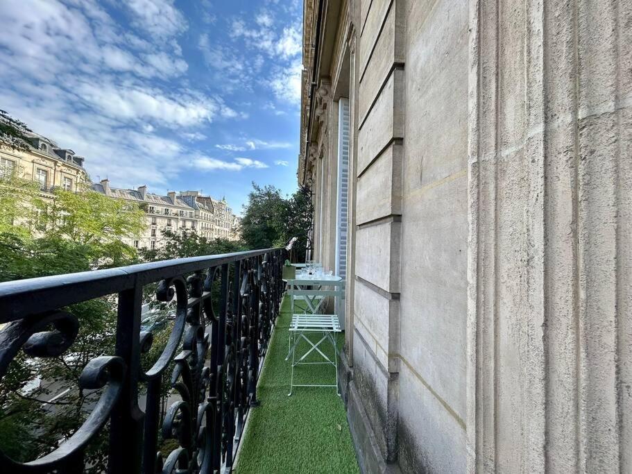 Charme Et Volupte A Republique Appartement *