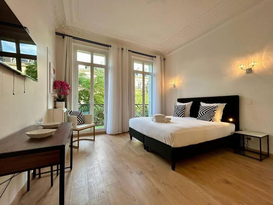 Appartement Charme Et Volupte A Republique Parijs